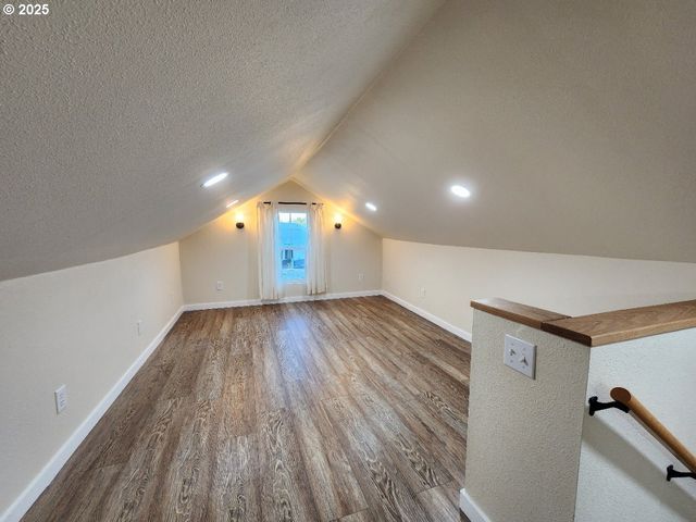 928 OREGON St, Port Orford, OR 97465