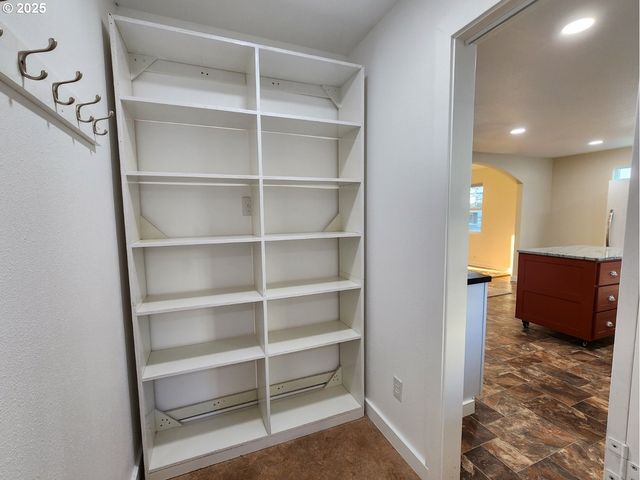 928 OREGON St, Port Orford, OR 97465