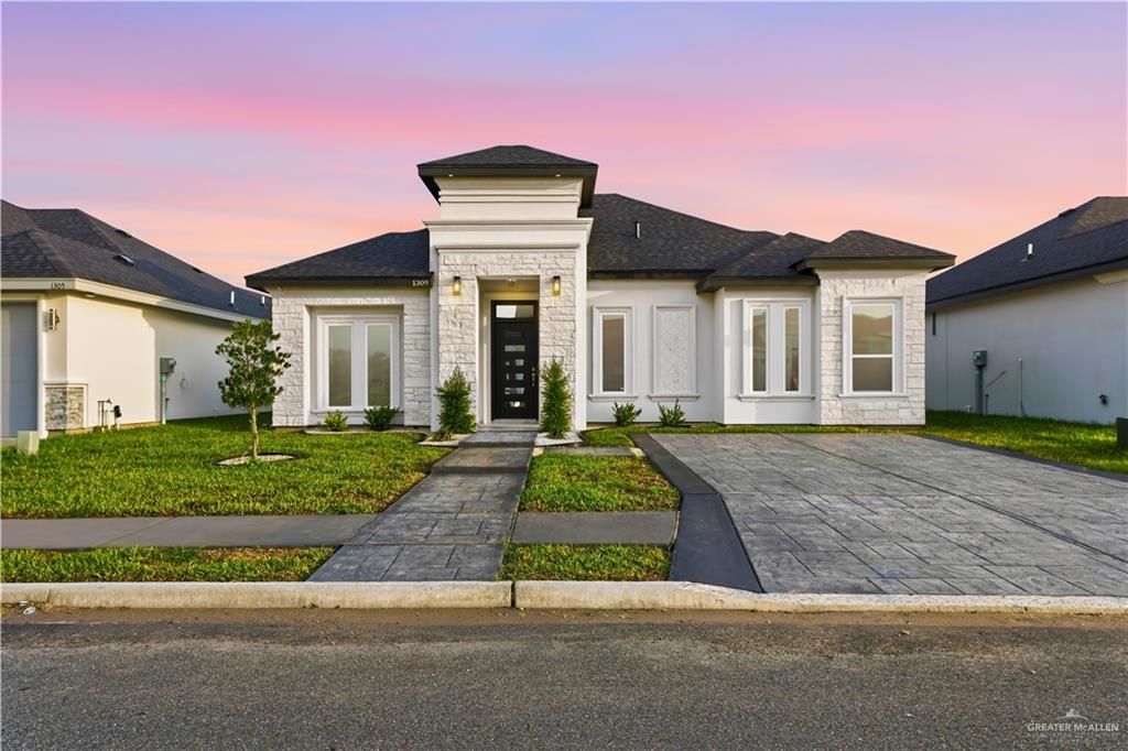 1309 E Evergreen Street, San Juan, TX 78589