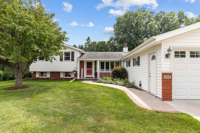 1525 E JOHN STREET, Appleton, WI 54915