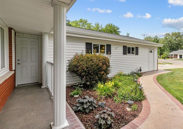 1525 E JOHN STREET, Appleton, WI 54915