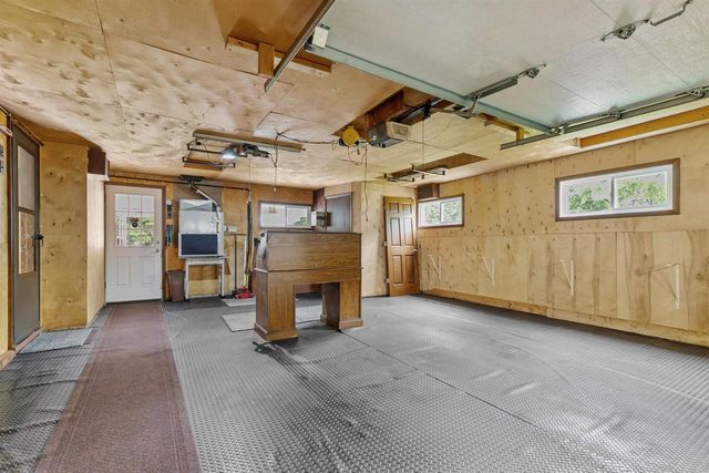1525 E JOHN STREET, Appleton, WI 54915