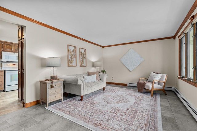 1525 E JOHN STREET, Appleton, WI 54915