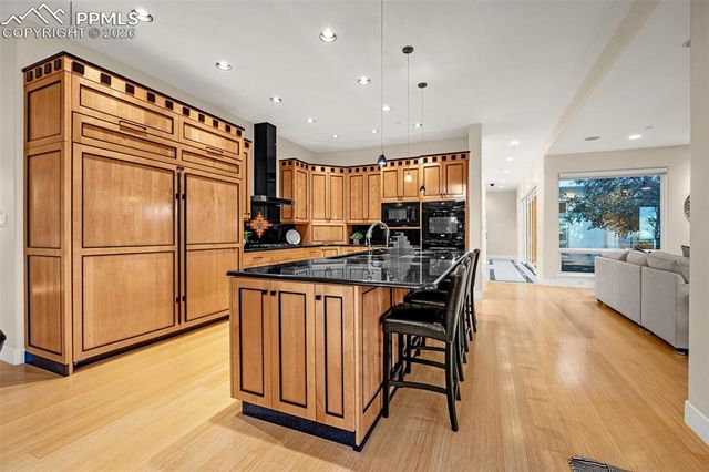 205 Cobblestone Way, Monument, CO 80132