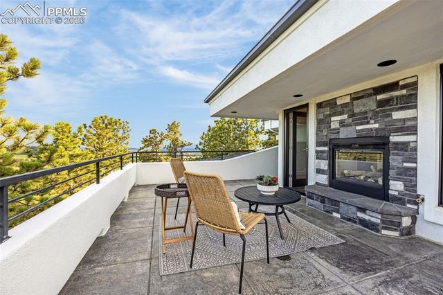 205 Cobblestone Way, Monument, CO 80132