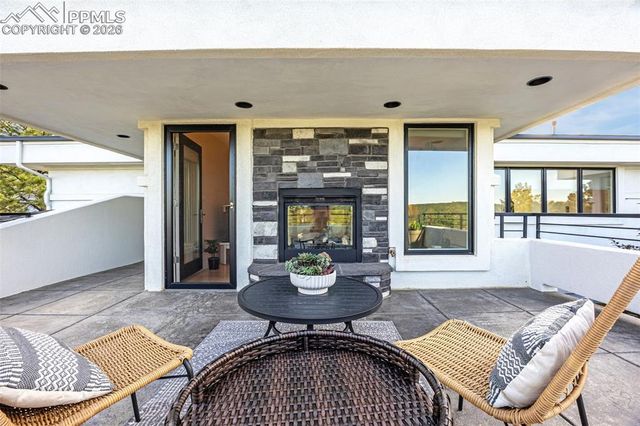 205 Cobblestone Way, Monument, CO 80132