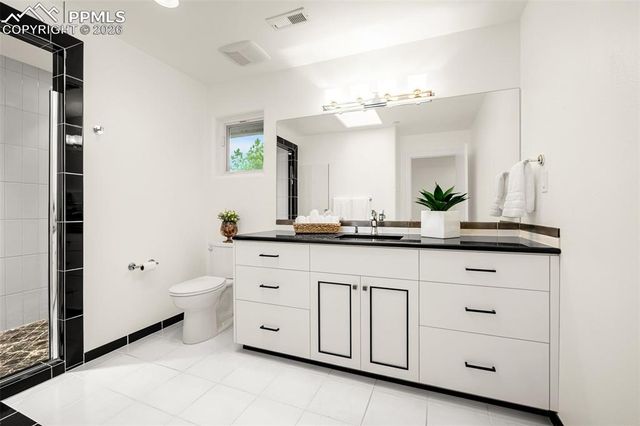 205 Cobblestone Way, Monument, CO 80132