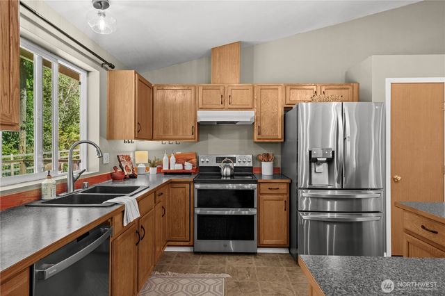 16915 154th Street NW, Gig Harbor, WA 98329