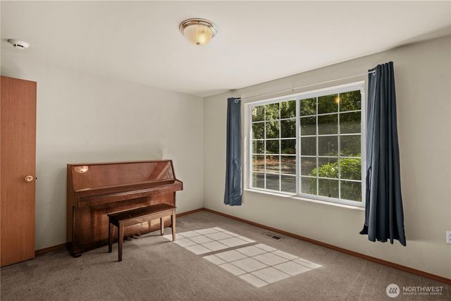16915 154th Street NW, Gig Harbor, WA 98329