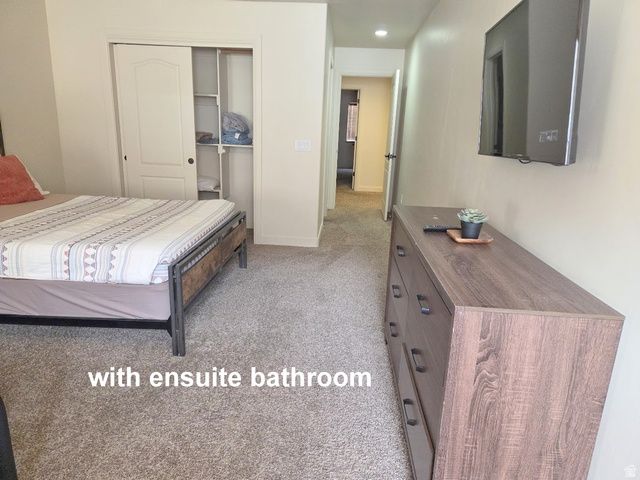 10 DESERT WIND DR, Moab, UT 84532