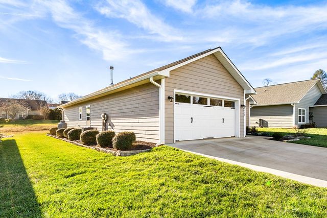 116 Riverwalk Circle, Hayesville, NC 28904