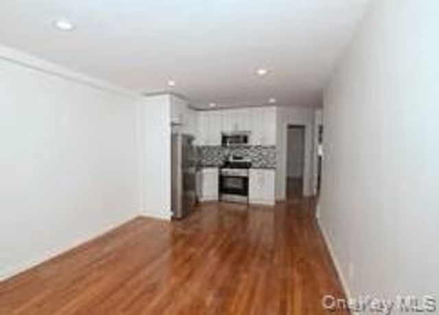 25-37 72nd Street, Jackson Heights, NY 11370