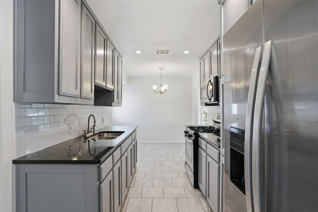 4401 Cherokee Trail, Fort Worth, TX 76133