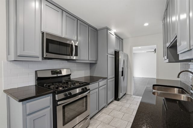 4401 Cherokee Trail, Fort Worth, TX 76133