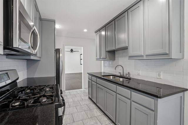 4401 Cherokee Trail, Fort Worth, TX 76133