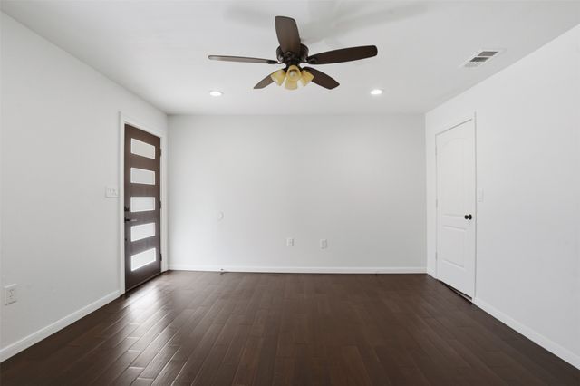 4401 Cherokee Trail, Fort Worth, TX 76133