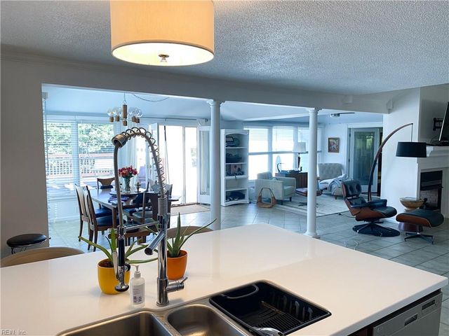 1113 Canavos CT, Virginia Beach, VA 23456