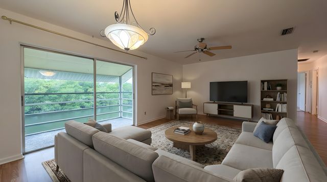 1845 Robalo Drive 205, Vero Beach, FL 32960