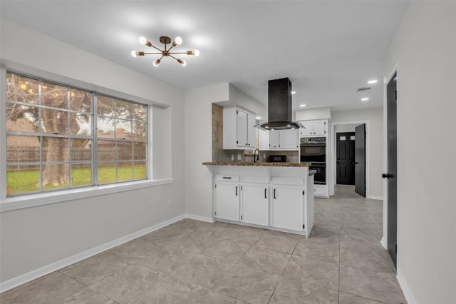 3911 Pecan Valley Drive, Missouri City, TX 77459
