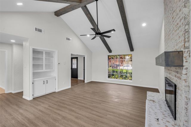 3911 Pecan Valley Drive, Missouri City, TX 77459