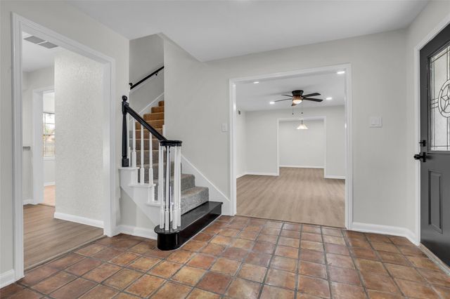 3911 Pecan Valley Drive, Missouri City, TX 77459
