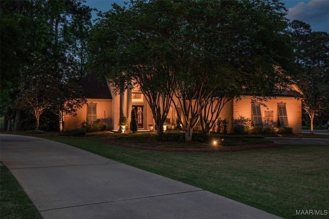 9743 Wynchase Circle, Montgomery, AL 36117