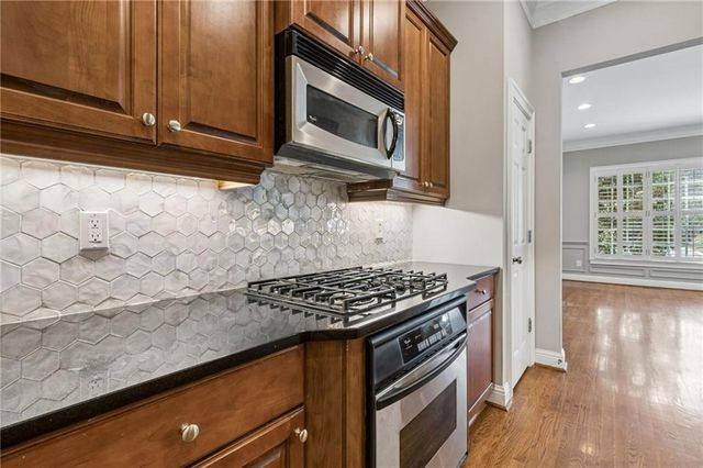 592 Parkside Village NW Way, Marietta, GA 30060