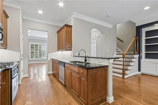 592 Parkside Village NW Way, Marietta, GA 30060