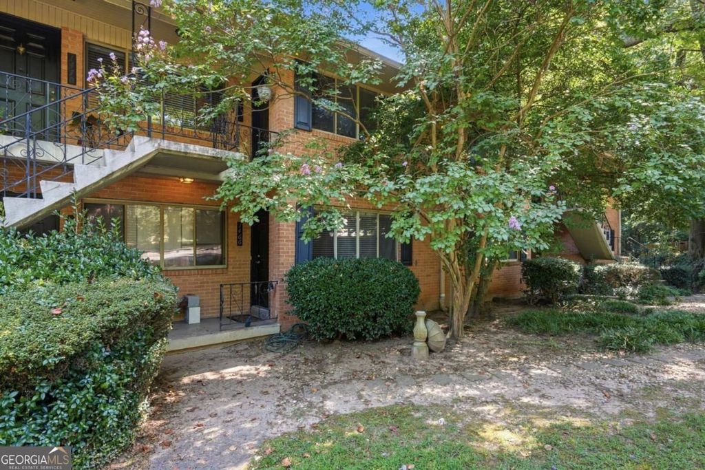 1466 E Rock Springs Road NE, Atlanta, GA 30306
