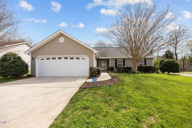 517 Walnut Crossing Drive, Whitsett, NC 27377