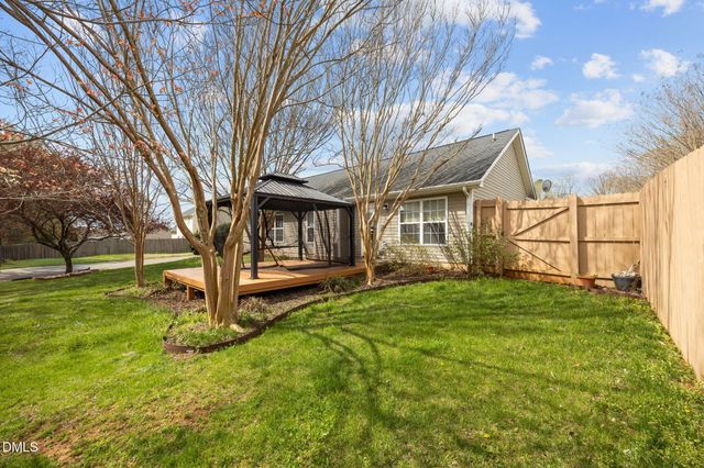 517 Walnut Crossing Drive, Whitsett, NC 27377