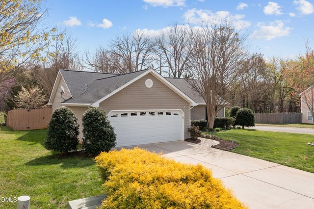 517 Walnut Crossing Drive, Whitsett, NC 27377