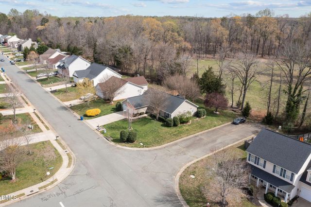 517 Walnut Crossing Drive, Whitsett, NC 27377