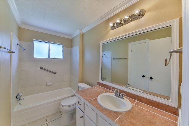2105 Roland Rue Street, Pearland, TX 77581