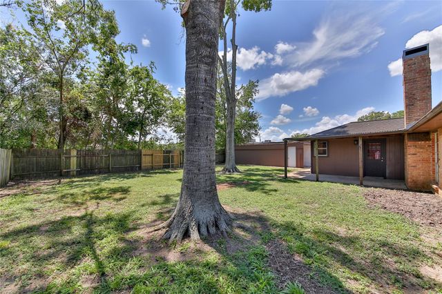 2105 Roland Rue Street, Pearland, TX 77581