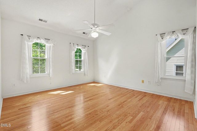 208 Arlington Ridge, Cary, NC 27513