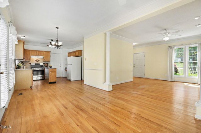 208 Arlington Ridge, Cary, NC 27513