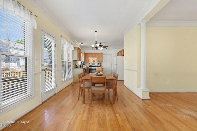 208 Arlington Ridge, Cary, NC 27513