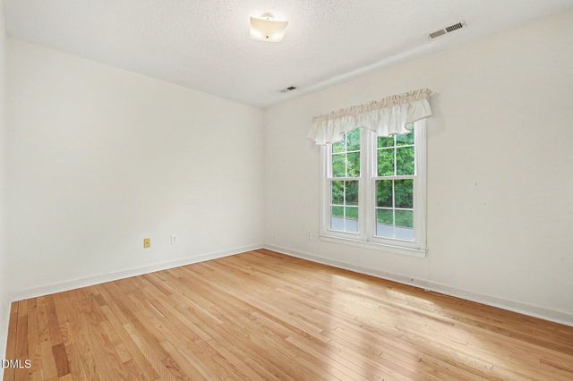 208 Arlington Ridge, Cary, NC 27513