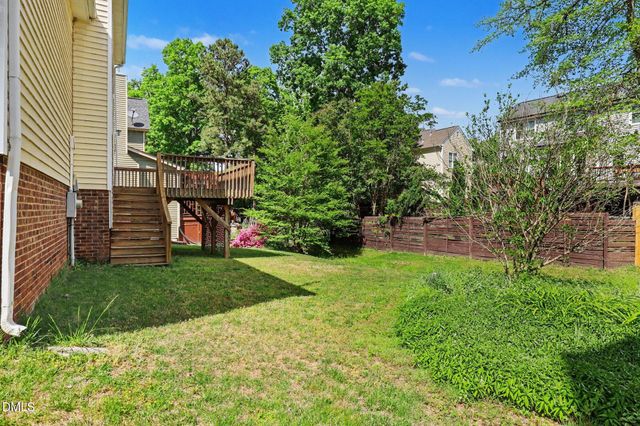 208 Arlington Ridge, Cary, NC 27513