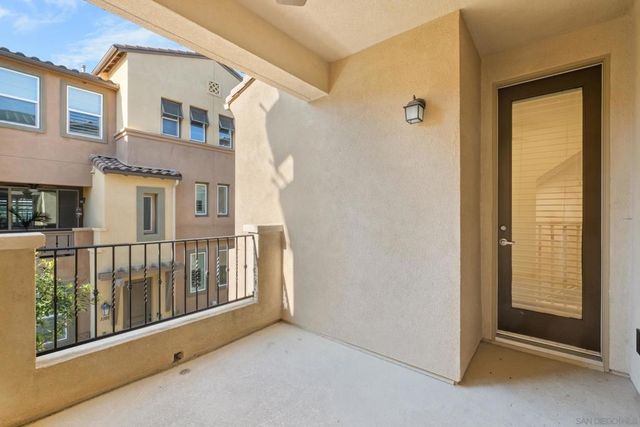 1118 Via Lucero, Oceanside, CA 92056