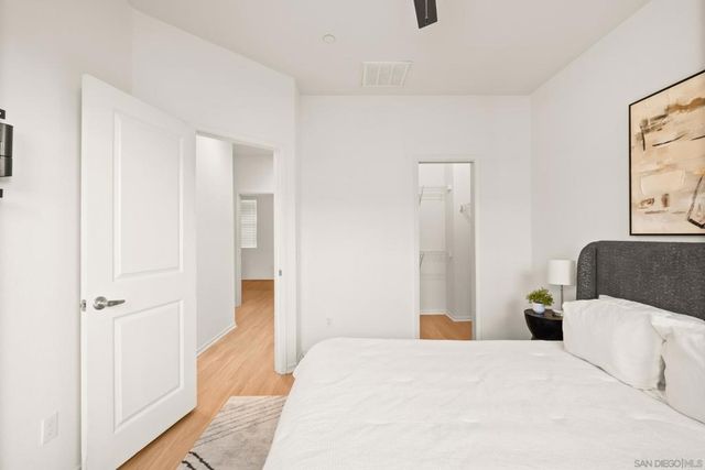 1118 Via Lucero, Oceanside, CA 92056