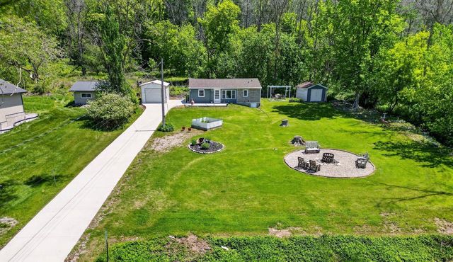 N6788 HARRISON ROAD, Hilbert, WI 54129
