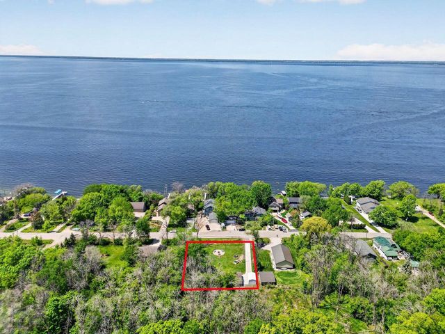 N6788 HARRISON ROAD, Hilbert, WI 54129