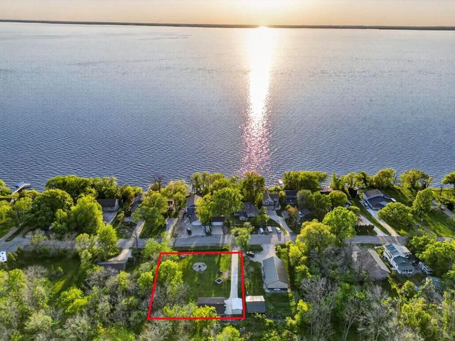 N6788 HARRISON ROAD, Hilbert, WI 54129