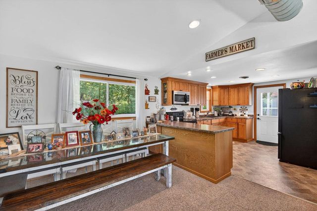 N6788 HARRISON ROAD, Hilbert, WI 54129
