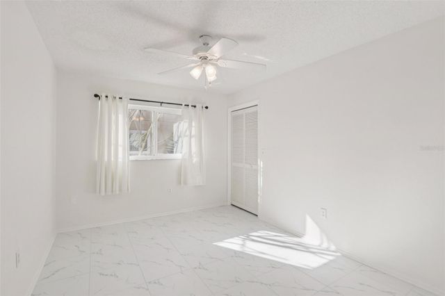 2329 E ORANGEHILL AVENUE, Palm Harbor, FL 34683