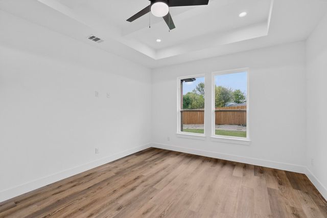 1501 Rider, Azle, TX 76020