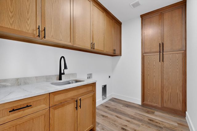 1501 Rider, Azle, TX 76020