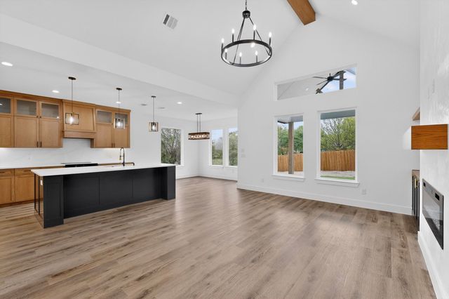 1501 Rider, Azle, TX 76020